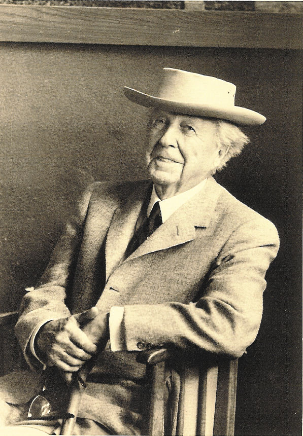 Profile and biography of frank lloyd wright   thoughtco